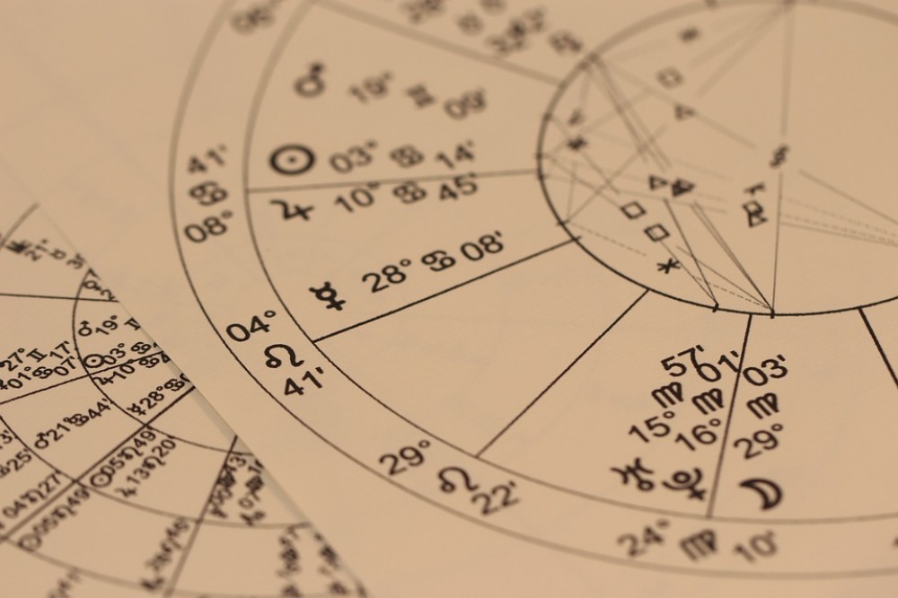 Les maisons en astrologie